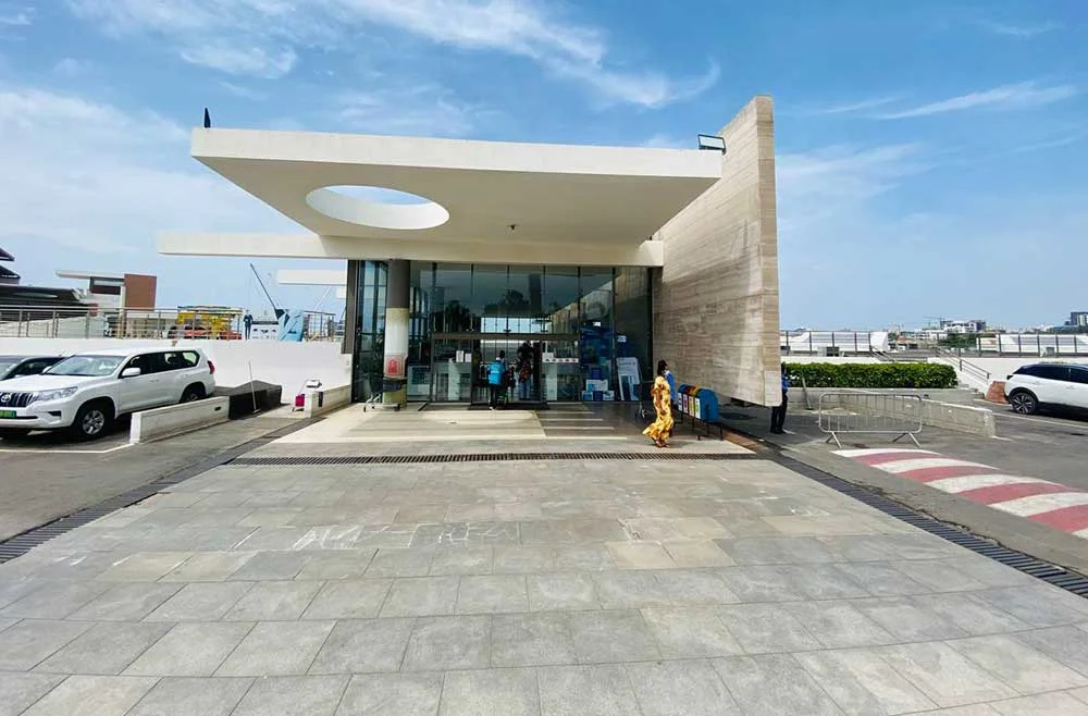 Centre commercial haut de gamme SEA PLAZA DAKAR - Teyliom