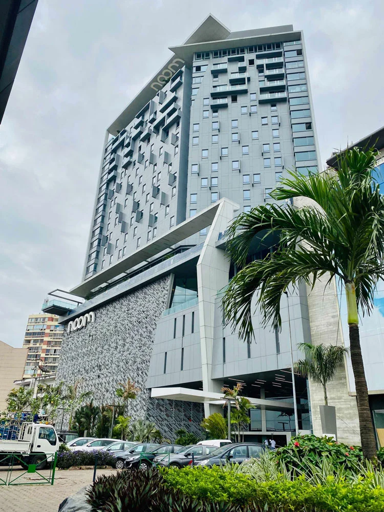 noom hotel abidjan